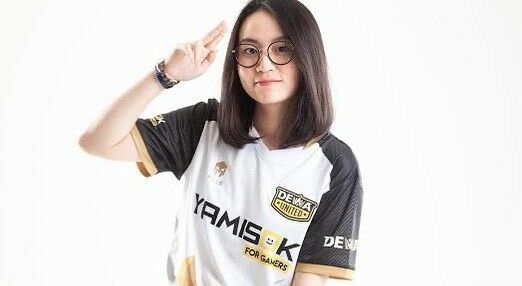 Cecilia Lim 027a5