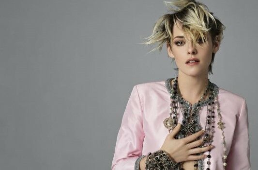 Kristen Stewart C696c