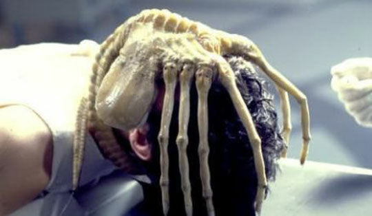 Alien Eat Human