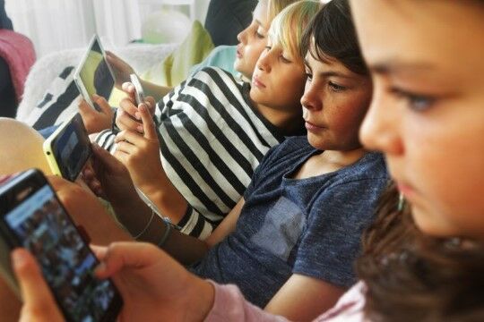Main Game Multiplayer Menggunakan Bluetooth 0476c