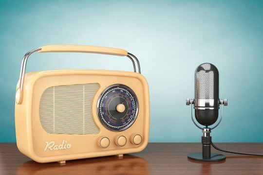 Radio 8b06d