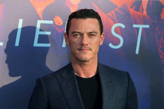 Luke Evans B6d50