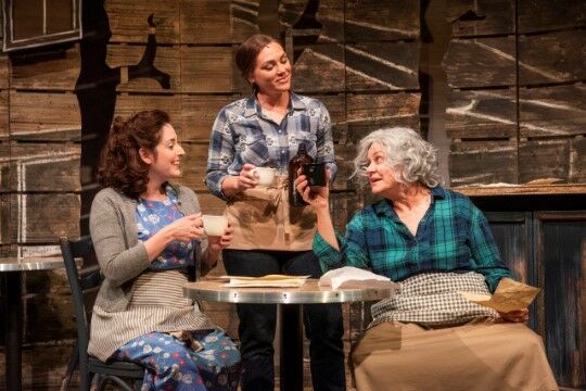 Dara Cameron Jacqulyne Jones Catherine Smitko Photo By Michael Brosilow 4a593