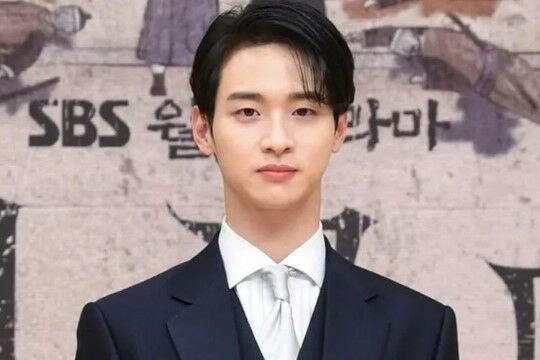 Artis Korea Salah Jurusan Ff2bf