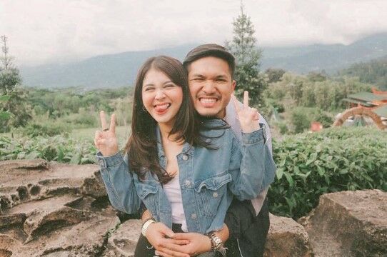 Artis Indonesia Puasa Sebagai Suami Istri Perdana C8638