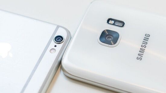 Samsung Galaxy S7 Vs Iphone 6s 3