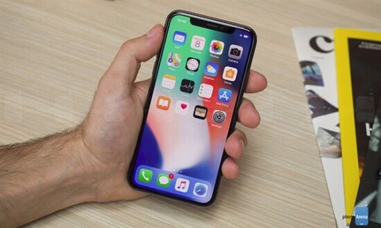 iPhone X