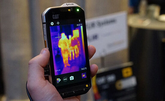 Cat S60