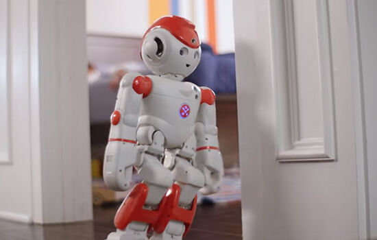 Robot Ini Bisa Menjadi Anggota Baru Keluarga Kamu2