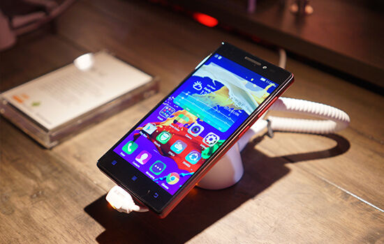 Smartphone Dengan Kamera Depan Terbaik 2