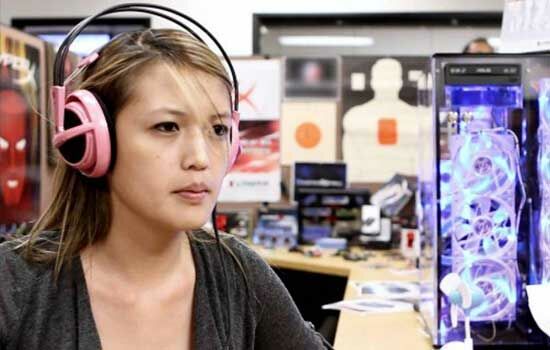 Gamer Wanita Dengan Penghasilan Ratusan Juta Marjorie Bartell