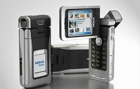 Handphone Dengan Desain Unik 15