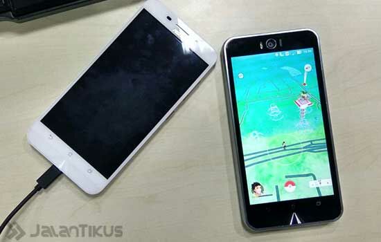 Dua Smartphone Pokemon Go 3