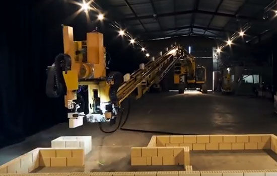 Robot Builder Bangun Rumah Sederhana Hadrian X