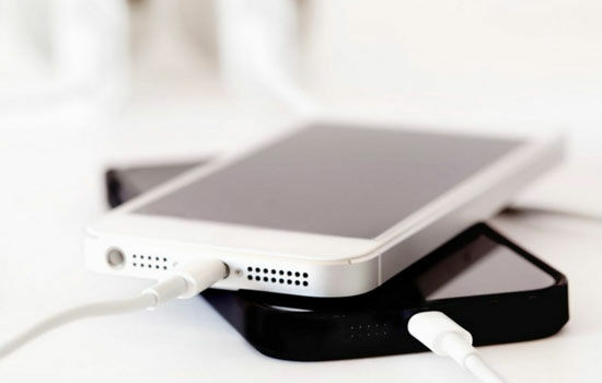 Kebiasaan Yang Merusak Gadget 7