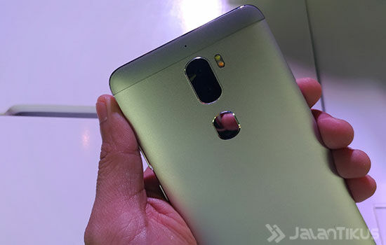 Cool Dual Smartphone Dual Kamera Murah 2