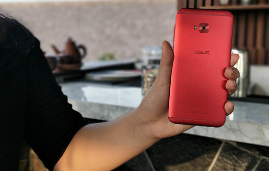 Asus Zenfone 4 Selfie Pro