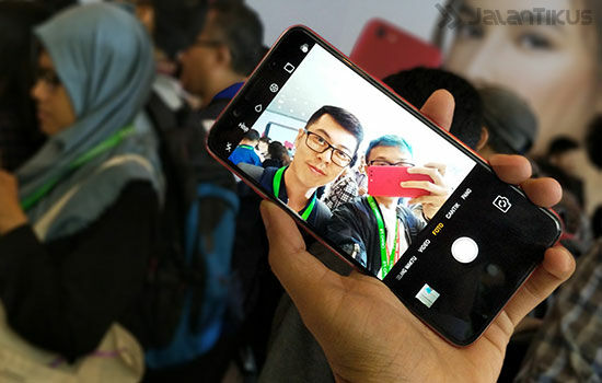 Oppo F5 Di Indonesia