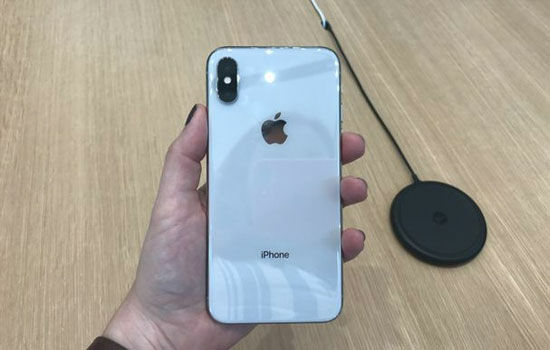 Alasan Orang Beli Iphone X 6