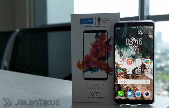 Review Vivo V7 Plus 4