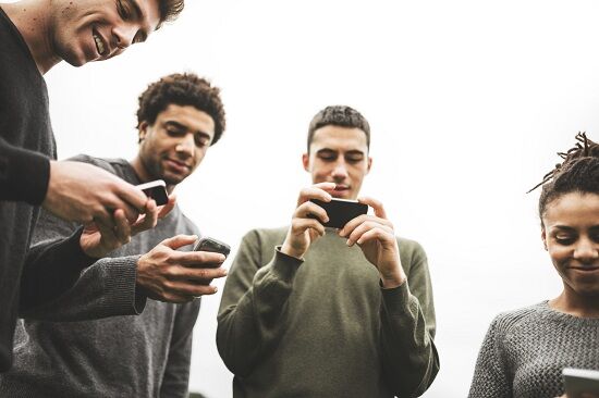 Social Media Addiction 000053128660medium