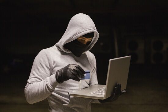 cara mencuri data orang lain lewat wifi