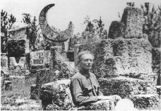 Coral Castle 1a488