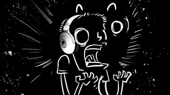 Suara headphone sangat keras