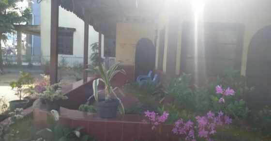 Rumah Masa Kecil Hotman Paris 7 03897