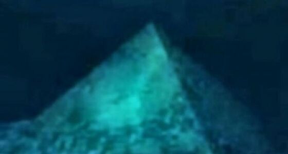 Piramida Kristal 85f19
