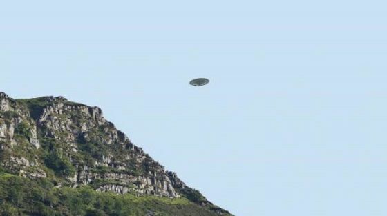 Ilustrasi Penampakan UFO 27b2d Ad313