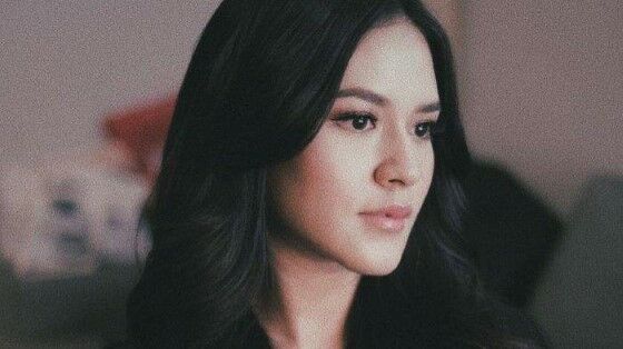 Wanita Bandung 09a17