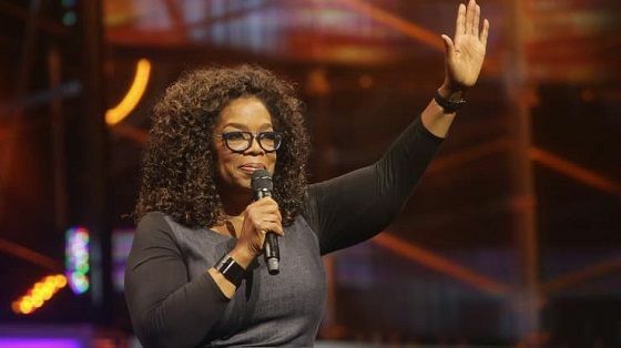 Oprah Winfrey CNBC 273d2 B8720