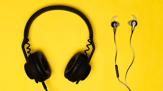 Headphone Vs Earphone 1