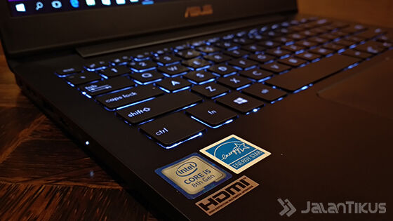 Review Asus Zenbook Ux331ual Spek B465b