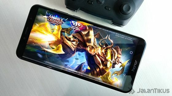 Smartphone Dengan Kamera Terbaik Honor 7a 3 C2169