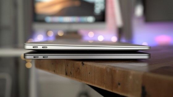 Perbedaan MacBook Pro Dan Air Custom 2c3b6