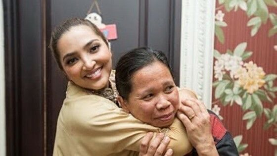 Asisten Artis Indonesia Yang Punya Gaji Besar 9d32a