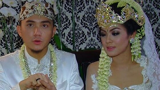 Cincin Ananda Omesh Dan Dian Ayu 156b8