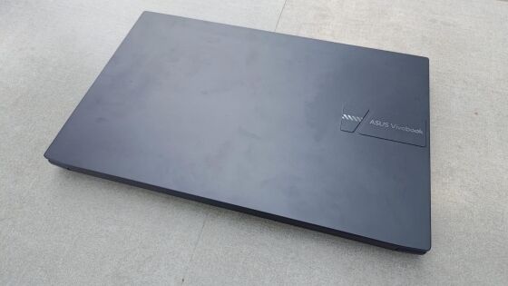 ASUS Vivobook Pro 15 OLED M6500 2 D6011