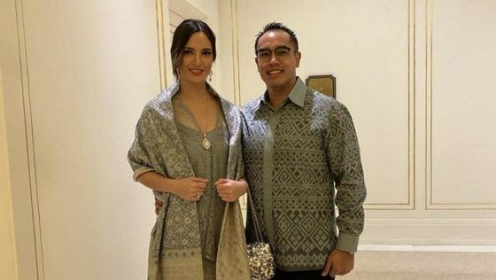 Nia Ramadhani Dan Ardi Bakrie 3 169 7d541