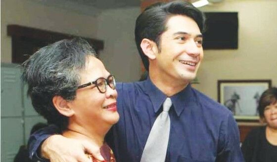 Reza Rahadian 1dad6