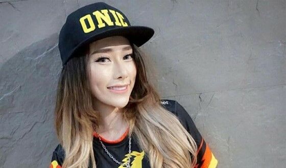 Natalie Gravianka A8bdd