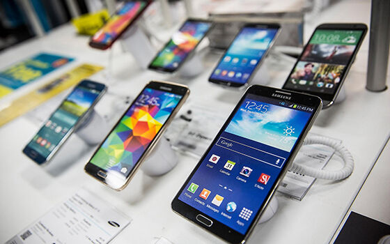Beli Jangan Beli Smartphone Saat Pertama Rilis