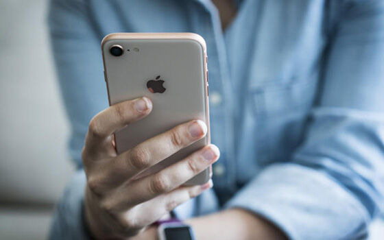 iPhone 8