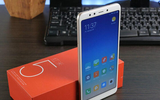 Desain Xiaomi Redmi 5 2e610