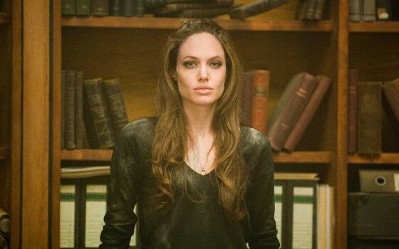 Film Angelina Jolie 6 7d969
