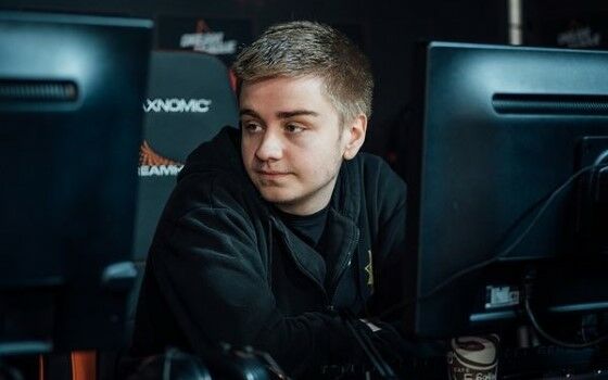 Pemain Dota 2 Terbaik 4 663f4
