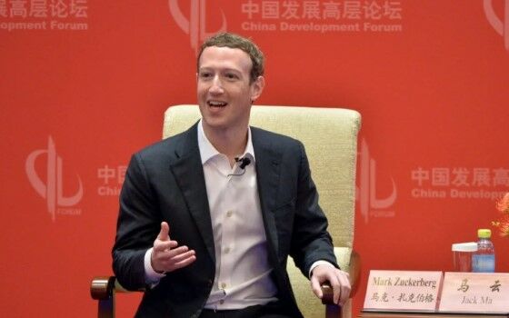 7 Fakta Mark Zuckerberg yang Paling Aneh Gak Pernah Ganti 