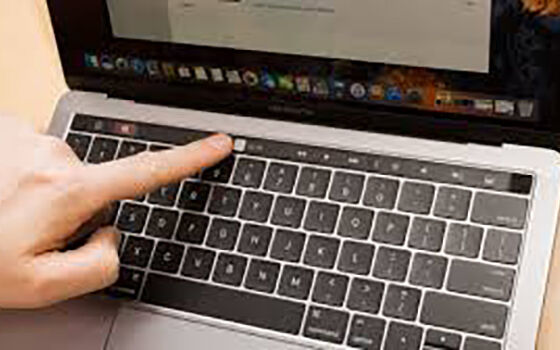 Harga Laptop Apple Macbook Pro Touch Bar 17fb3